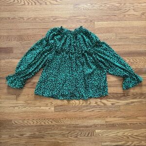 Who What Wear Green Floral Blouse